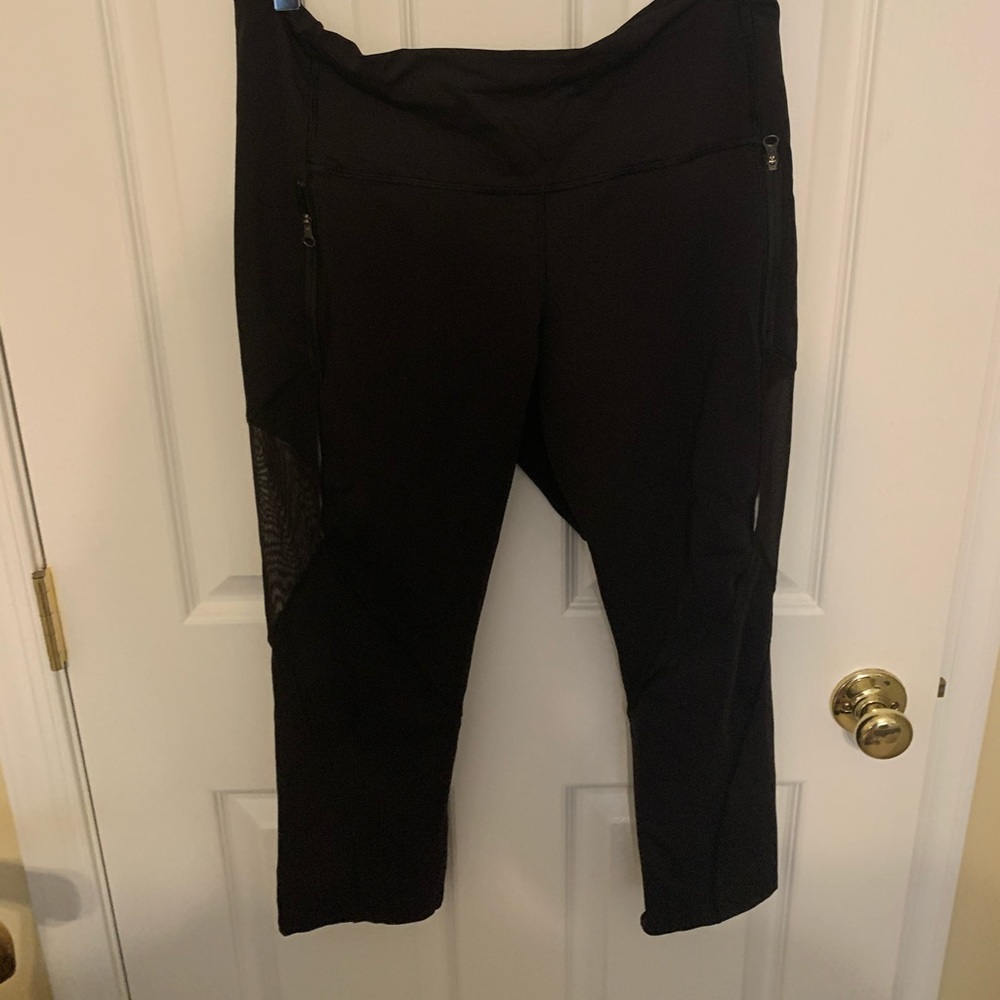 Lululemon cropped leggings
